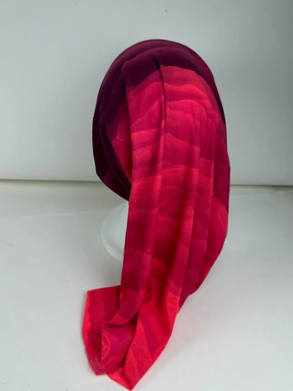Buff Original Multifunctional Neckwear Headwear Pink Burgundy Ombre Stripe UV